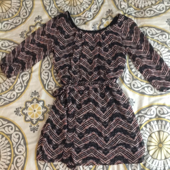 Lily Rose Chevron Dress - Picture 1 of 3